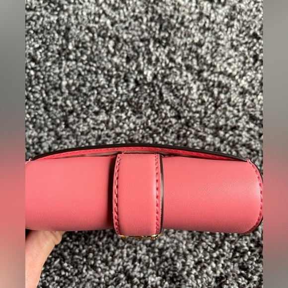 NWT Michael Kors wallet - Picture 6 of 6